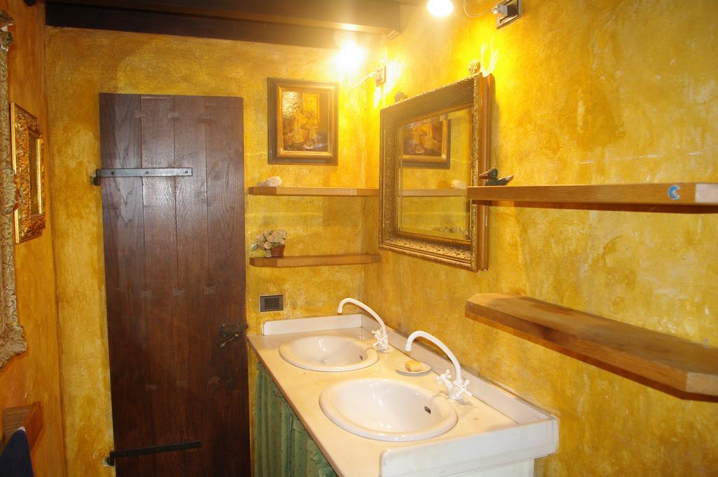La Casa Sopra Le Nuvole Villa Medesano Bagian luar foto