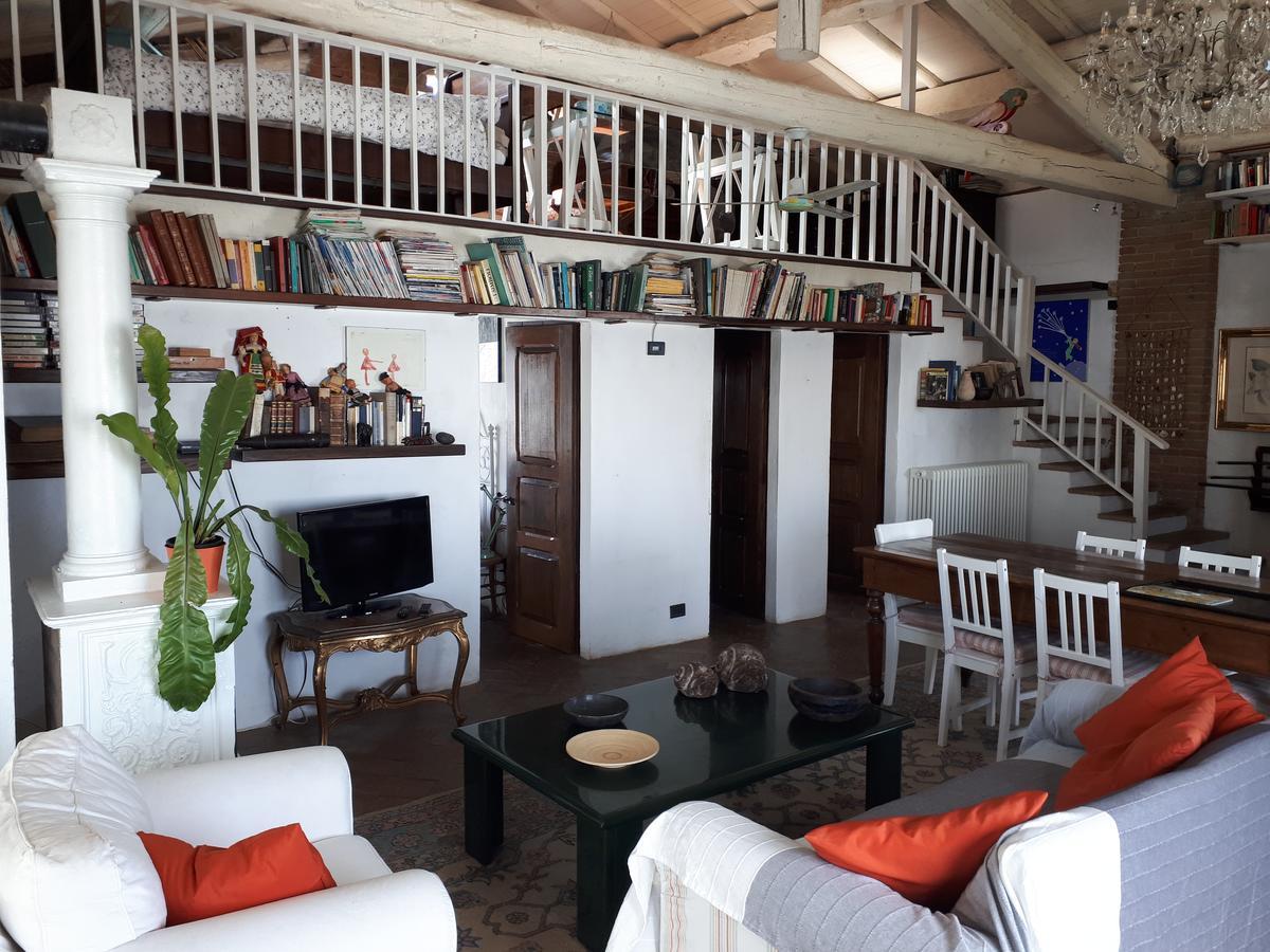 La Casa Sopra Le Nuvole Villa Medesano Bagian luar foto