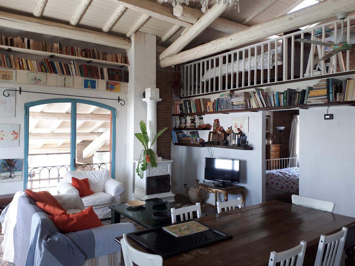 La Casa Sopra Le Nuvole Villa Medesano Bagian luar foto