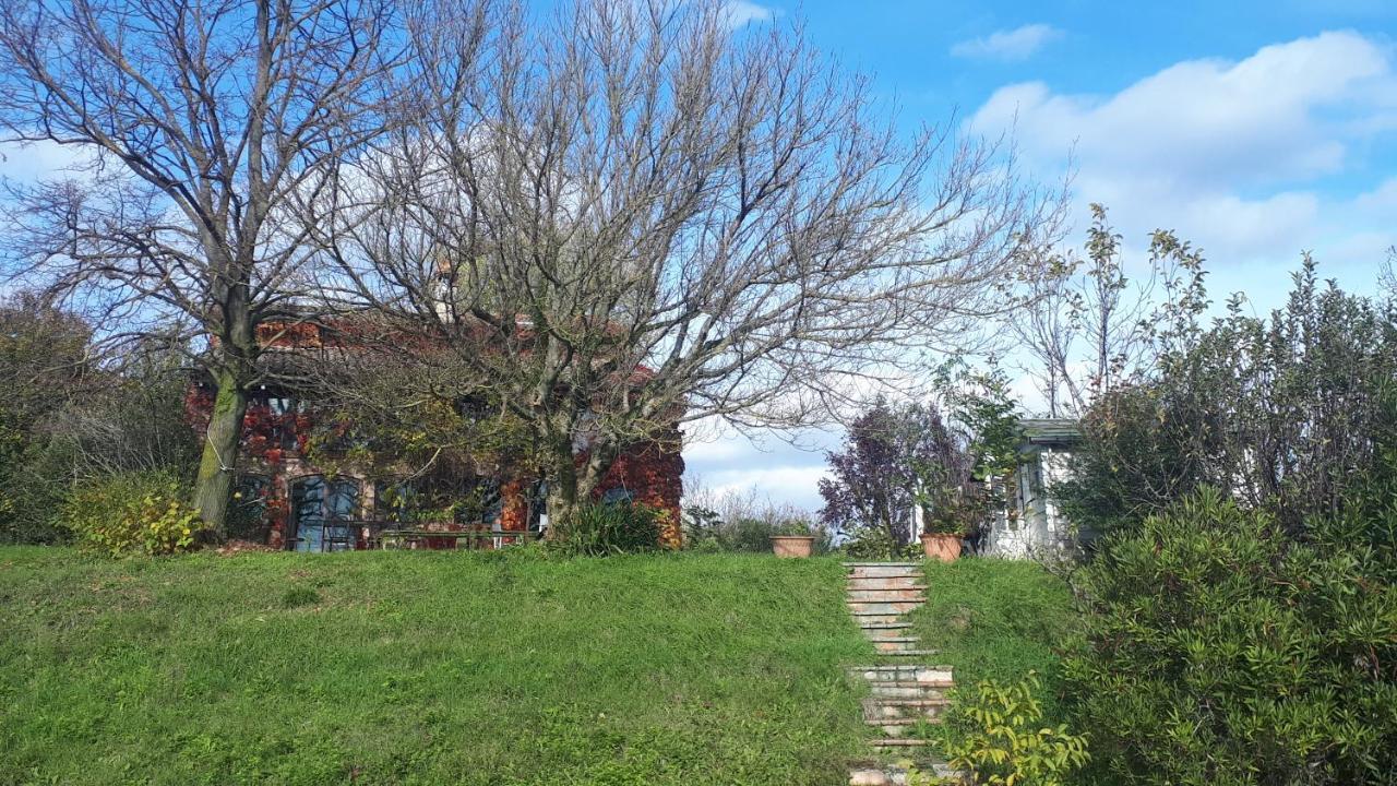 La Casa Sopra Le Nuvole Villa Medesano Bagian luar foto